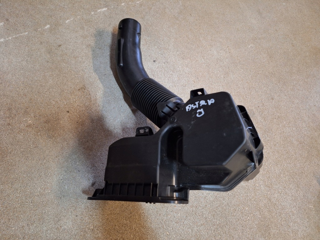 фото №1, Резонатор повітря opel astra l peugeot 308 iii t10