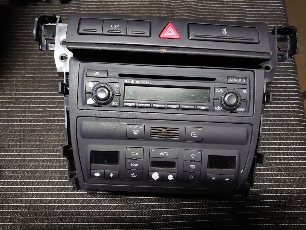 фото №1, Радіо панель кондиціонера рамка консоль audi a6 c5 4b0858005l