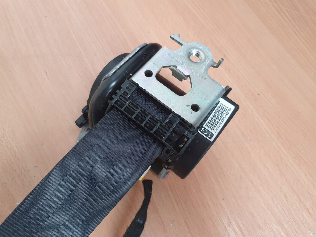 фото №11, Панель приладів приладова консоль подушки безпеки ремені подушка безпеки peugeot 208