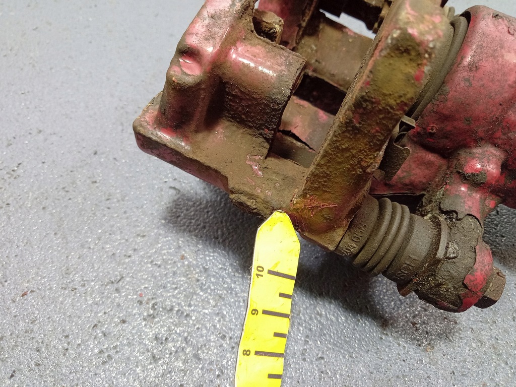 фото №7, Alfa mito 1.4 t-jet супорт задня правий скоба