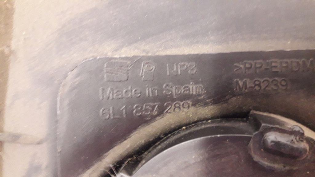 фото №10, Вітровик панель приладів приладова захист захист 6l1857289 seat ibiza 6l 02-08