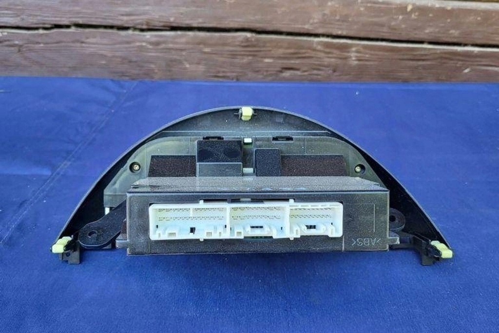 фото №8, Другое модули toyota previa _r3_ 559002j130 2.0l бензиновый 2002