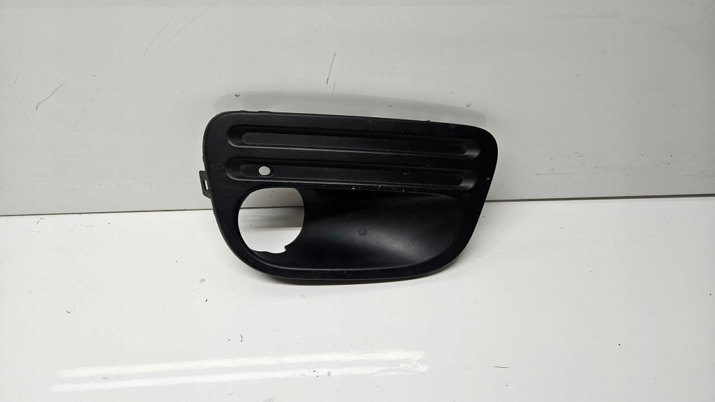 Купити Citroen berlingo iv 19- решітка бампера лівий перед