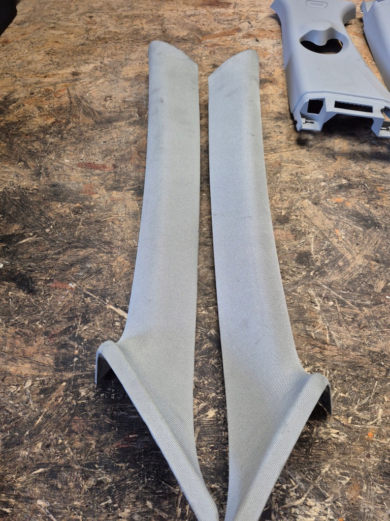 Bmw f45 стеля лампа стійку  сонцезахисний козирок тримач  181597 7363523 7298665 Київ