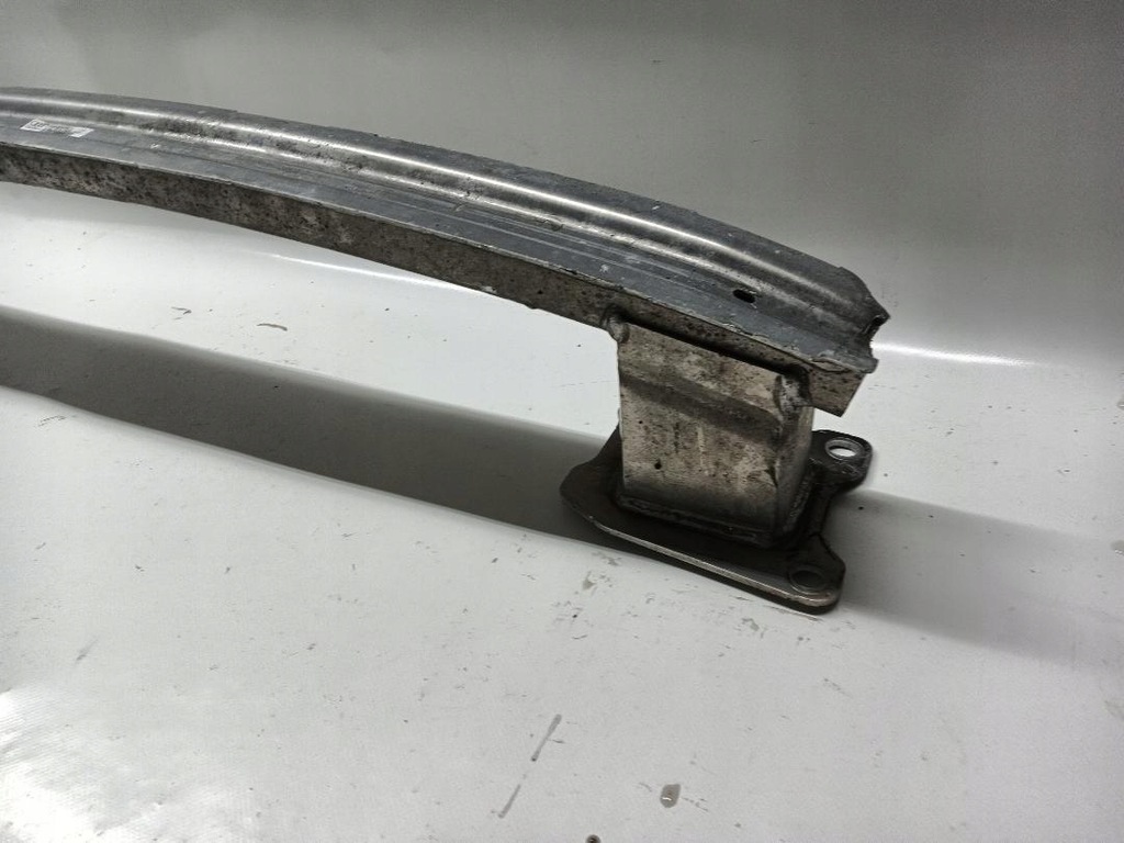 фото №5, Балка бампера задня задня audi a4 b9 8w0807309h