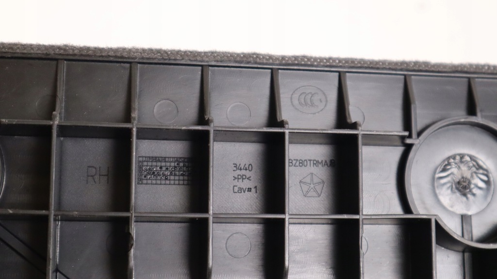 фото №8, Jeep wrangler jl 18- защита багажника правая 6bz80trmab