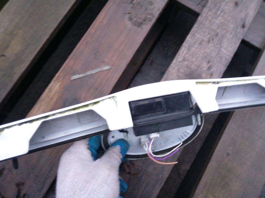 фото №6, Toyota verso 09-12 накладка крышки задняя