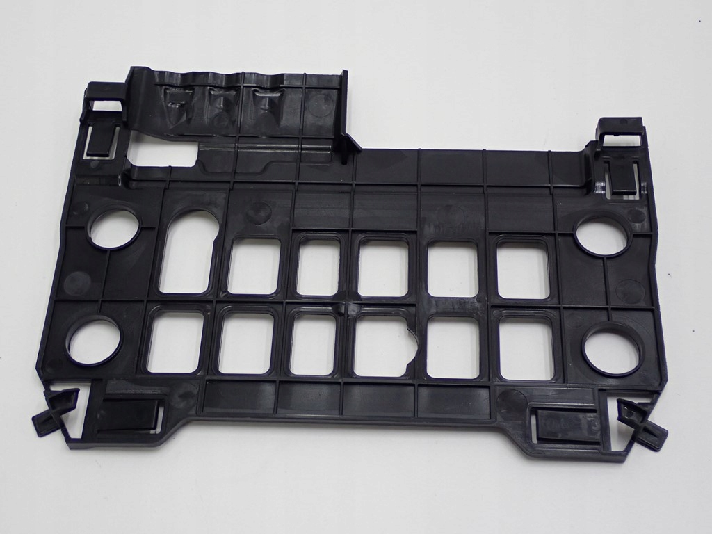 фото №1, Защита корпус основание кронштейн porsche taycan