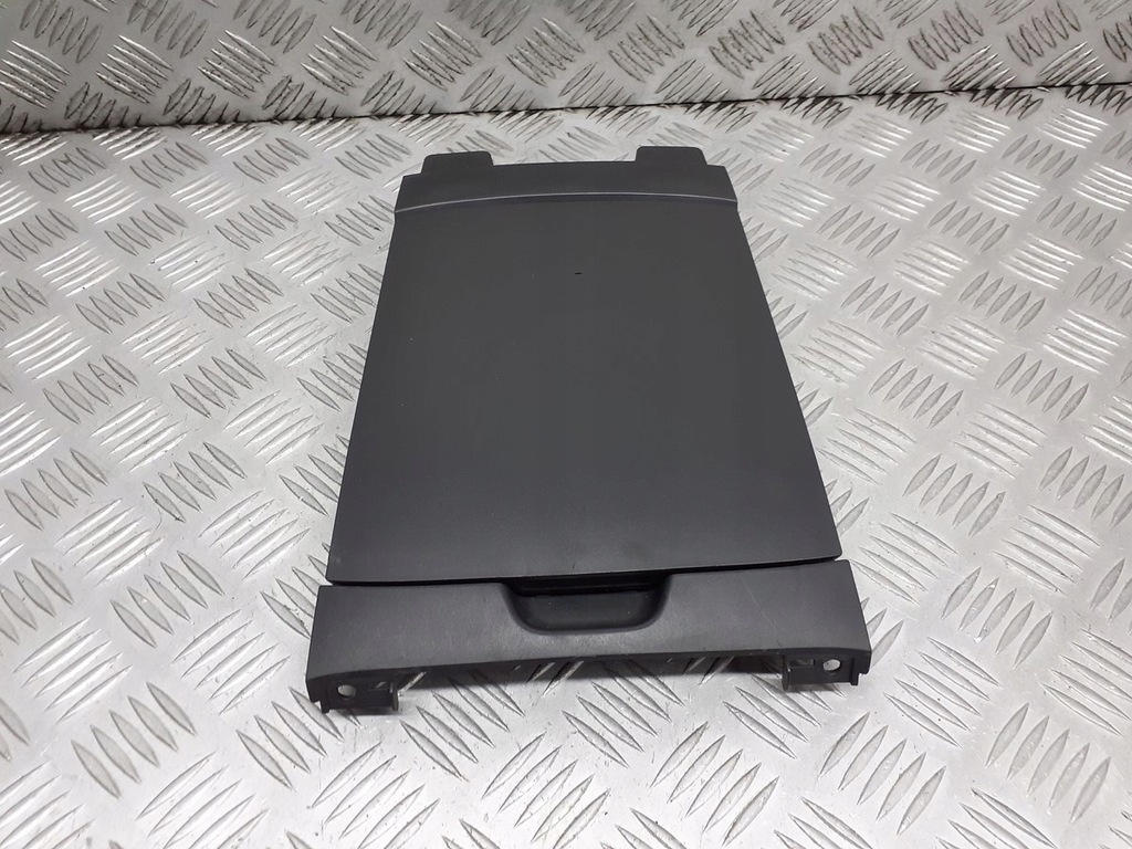 фото №1, Бардачок консолі suzuki splash