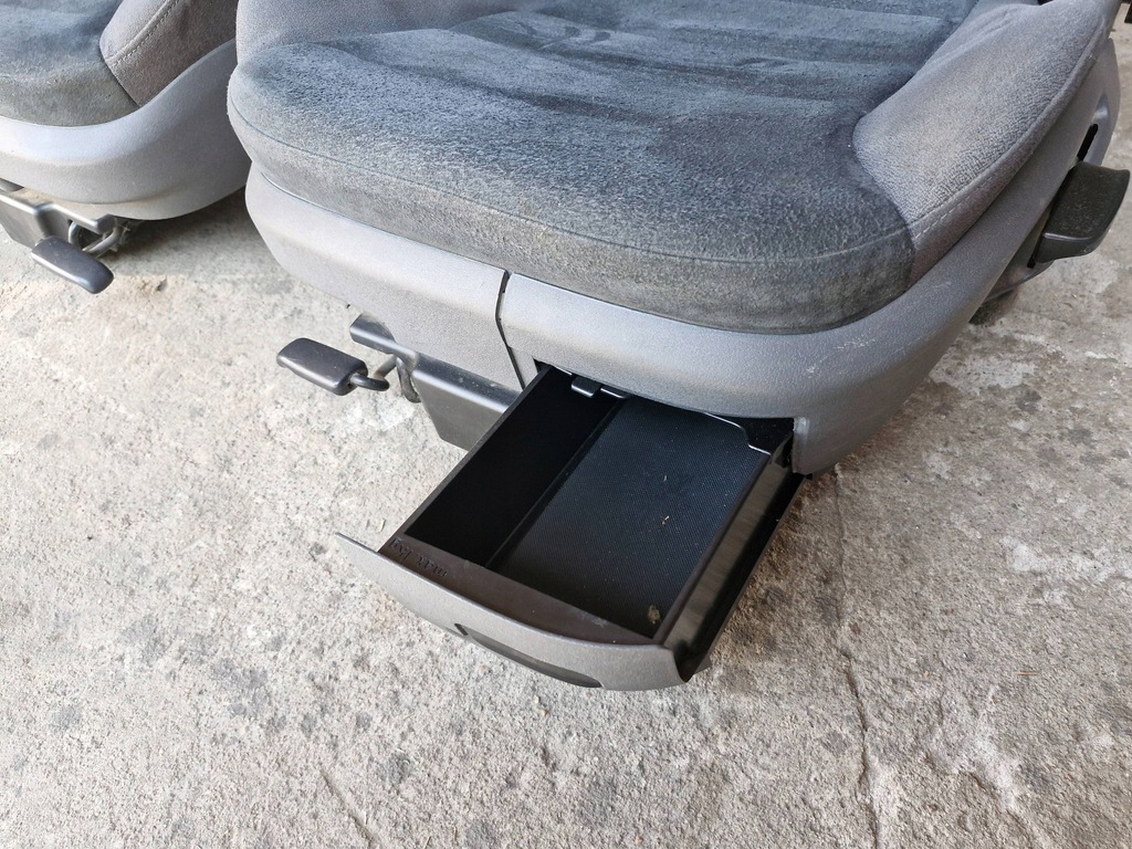 фото №7, Audi a3 s3 8l 1997 кожа алькантара сиденья / заднее сиденье / комплект