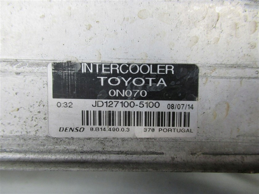 Интеркулер toyota yaris 2 1.4 d4d 2009-2011 год Доставка