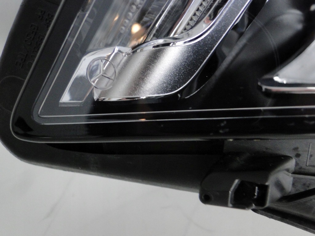 Mercedes cla 117 w117 рестайлінг  фара передня ліва Доставка