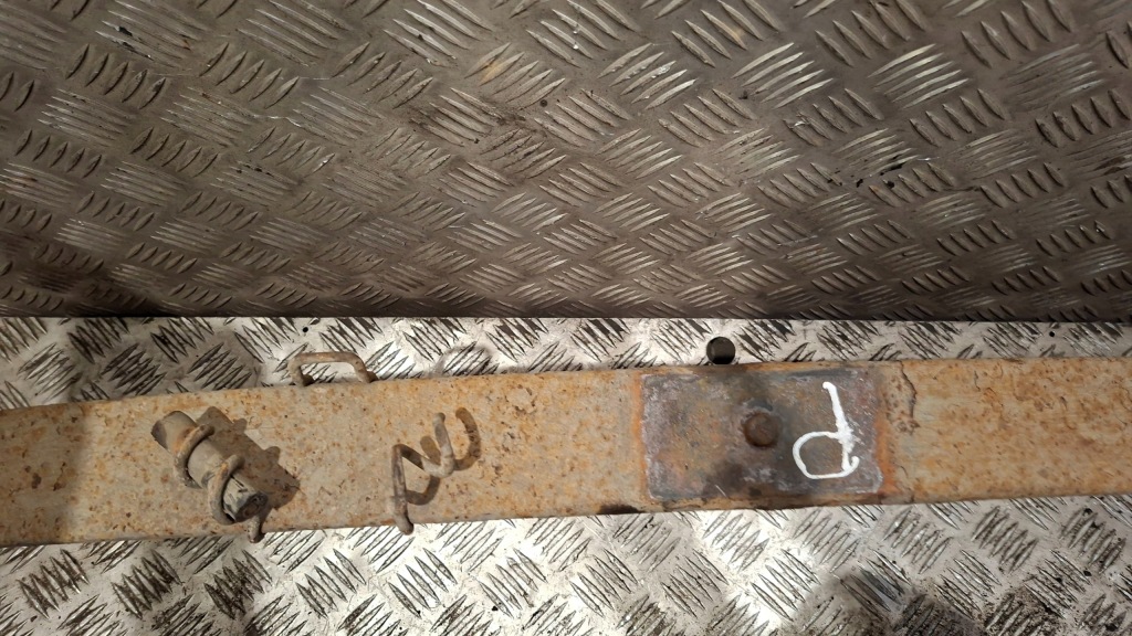 Ресора щітка правий fiat doblo 1 1.9jtd Недорого