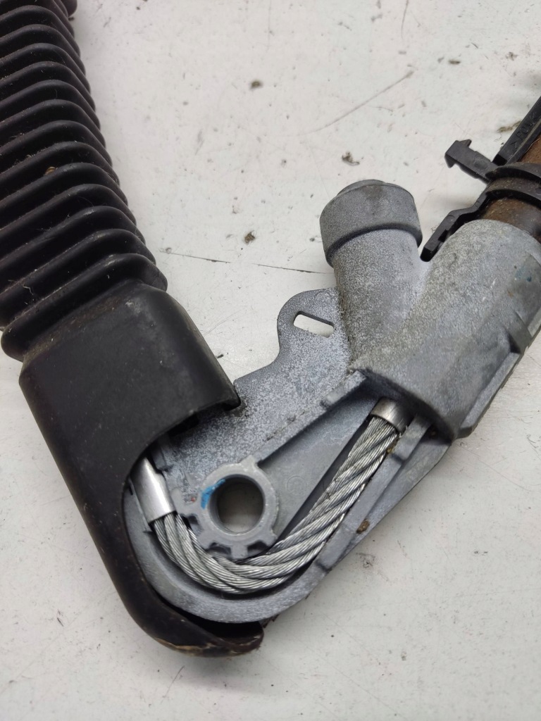 Land rover range rover l322 2004 пряжка поперечина передний 33028130a с Разборки