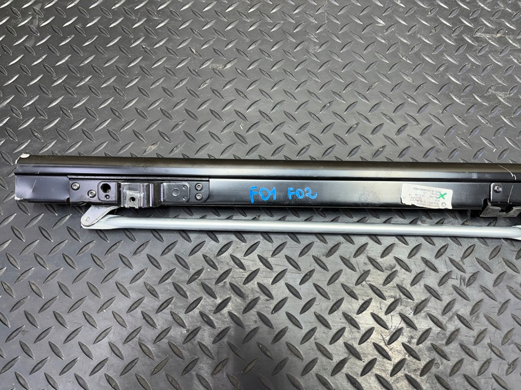 фото №8, Шторка багажника задняя задняя bmw 7 f01 f02 f02 f04 оригинальный номер 9129056 оригинальная