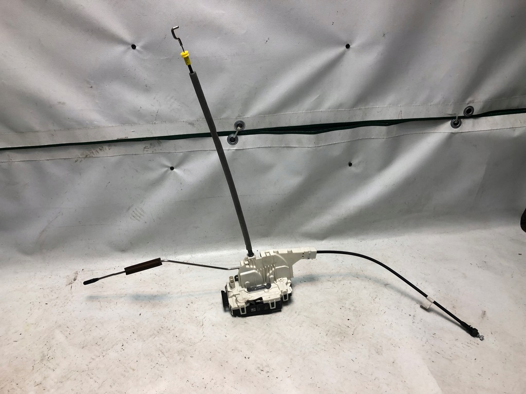 фото №1, Mercedes sprinter 907 910 замок дверь правый перед