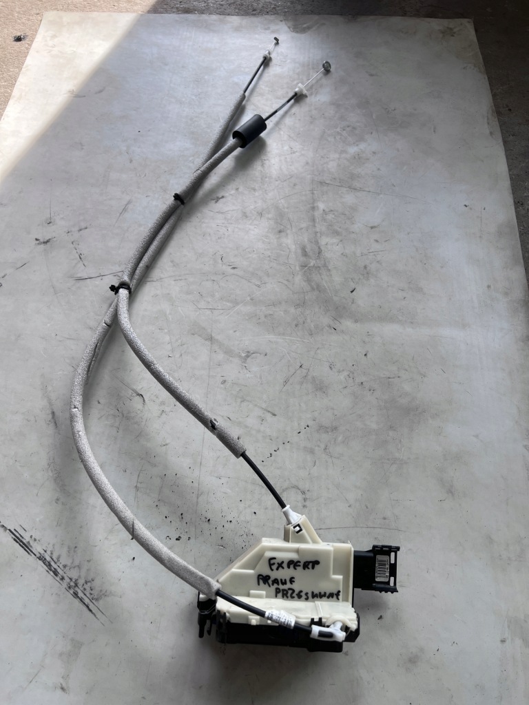 фото №1, Замок дверь правых раздвижных peugeot expert iii 16- psa084169