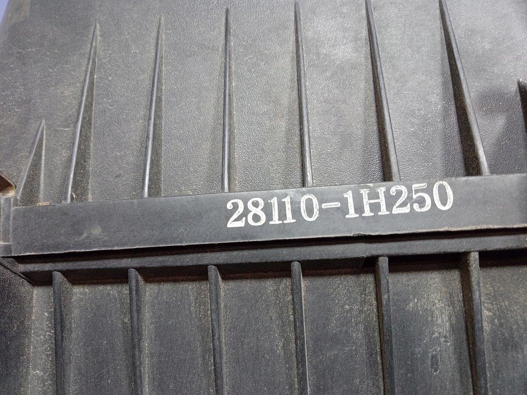 фото №6, Hyundai i30 i 1.6 crdi корпус фильтра воздуха 28110-1h250