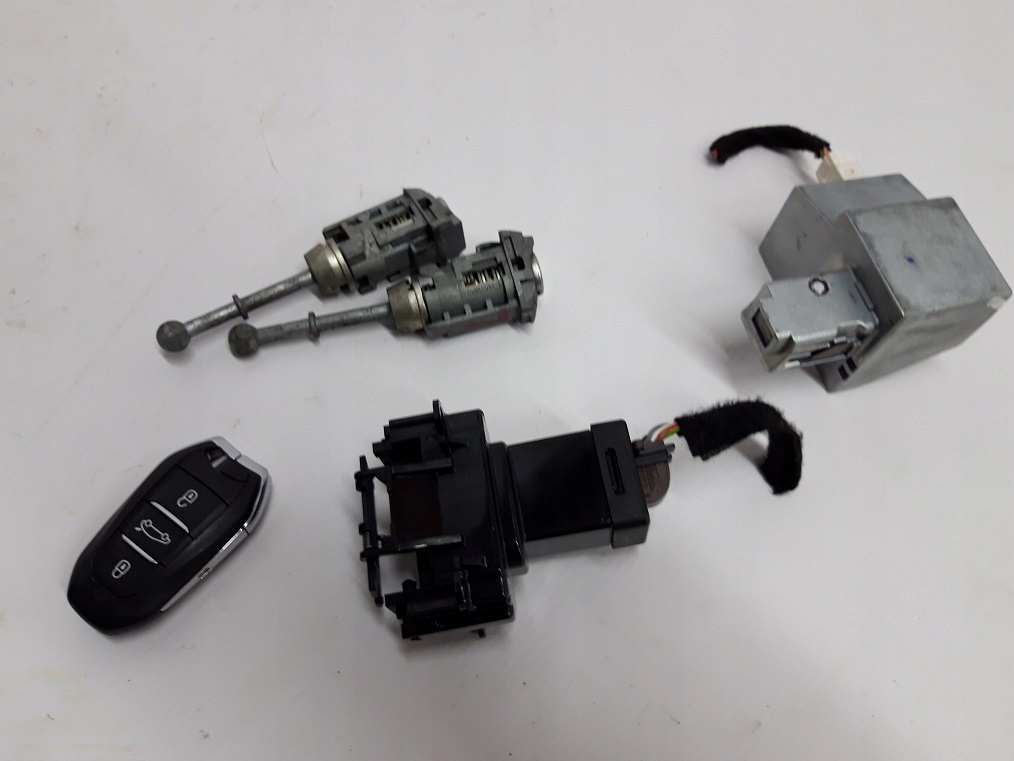фото №1, Citroen c4 picasso ii замок зажигания ключ