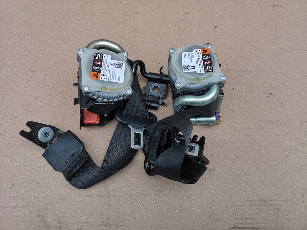 фото №1, Opel insignia b 17-21 ремені безпеки натягувачі задні комплект l+r org