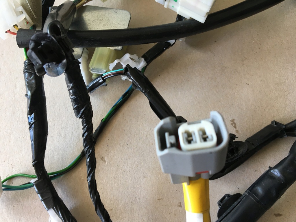 фото №6, S-cross sx4 16- lift жгут дверь правый перед keyless 36757-61m21 europa