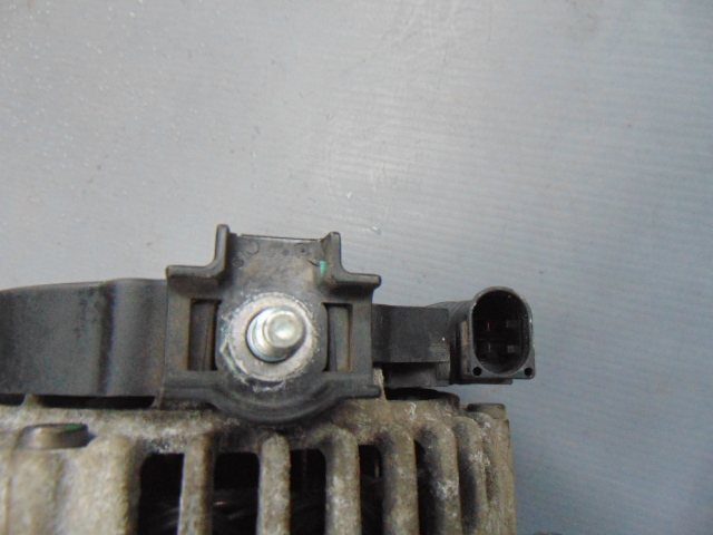 Mercedes c 220 cdi w204 e 220 cdi w211 генератор a0131549002 180a Недорого