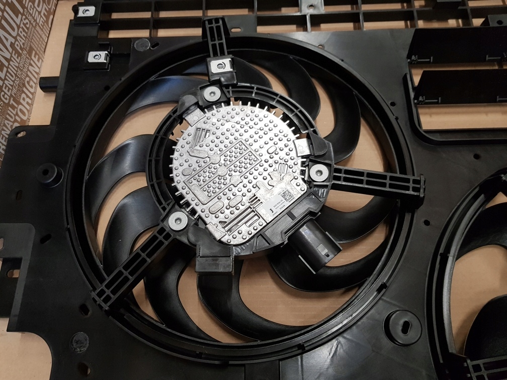 фото №12, Новий оригінальний вентилятор радіатора renault trafic iii 214817257r