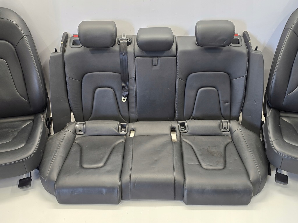 фото №8, Audi a4 b8 kombi 12r сиденья заднее сиденье обшивки