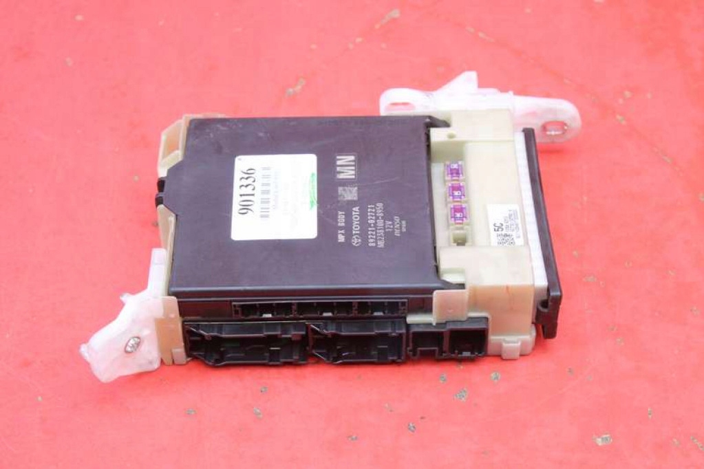 фото №6, Модуль комфорту 89221-02721 toyota corolla e21 1.8 hybrid 98 km 19-