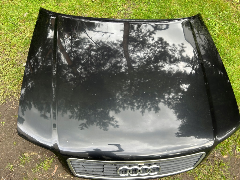 Капот перед audi a8 d2 рестайлінг  lz9w Недорого