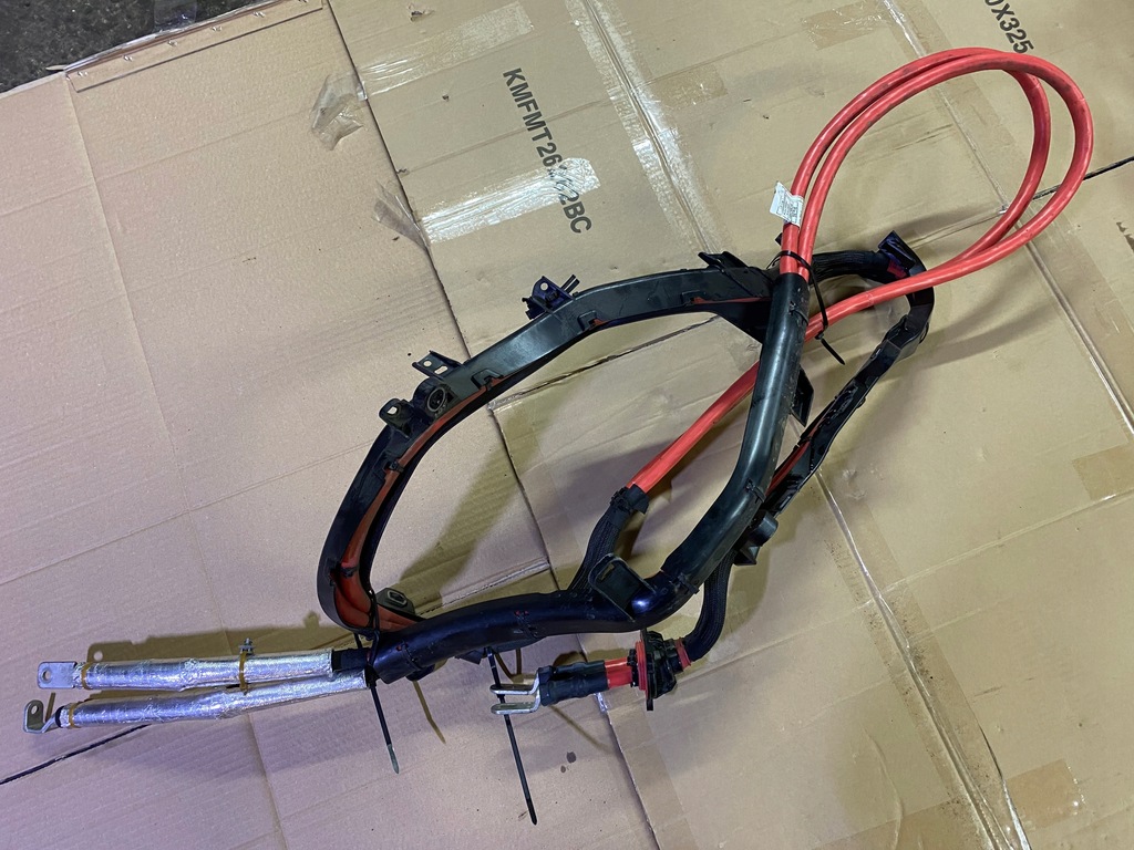 фото №1, Клемма плюсовая bmw z4 g29 8797689