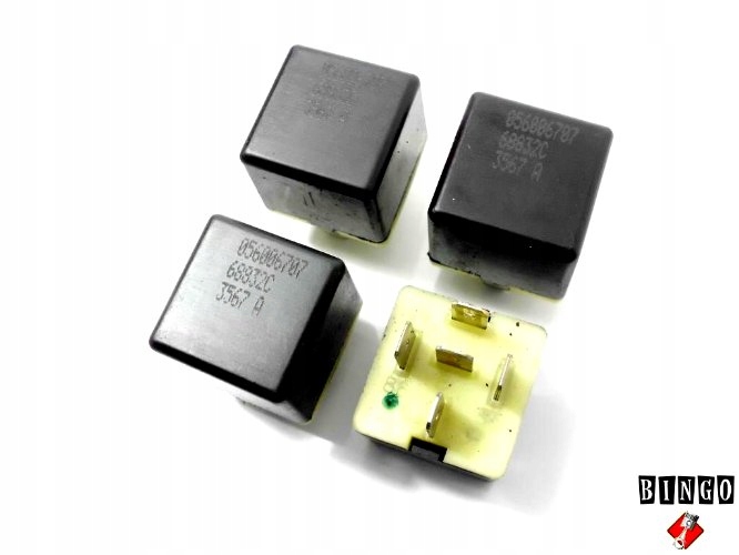 фото №12, Chrysler 300m 300c town country реле модуль