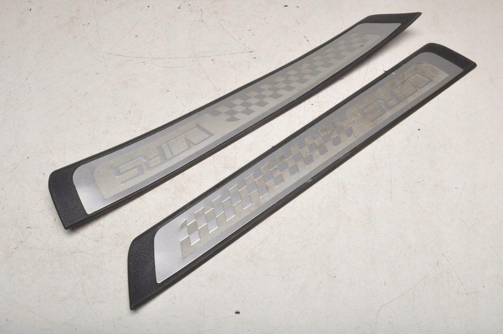 фото №1, Skoda fabia ii молдинг накладка порог комплект vrs