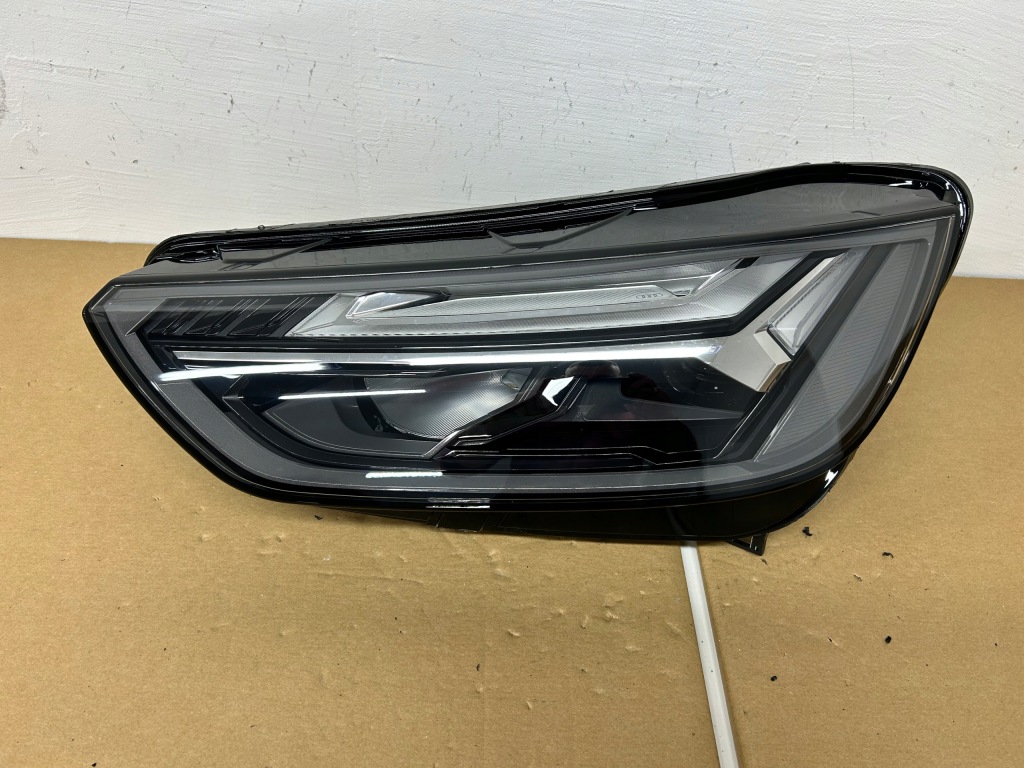 Купити Фара ліва audi q5 80a рестайлінг  full led