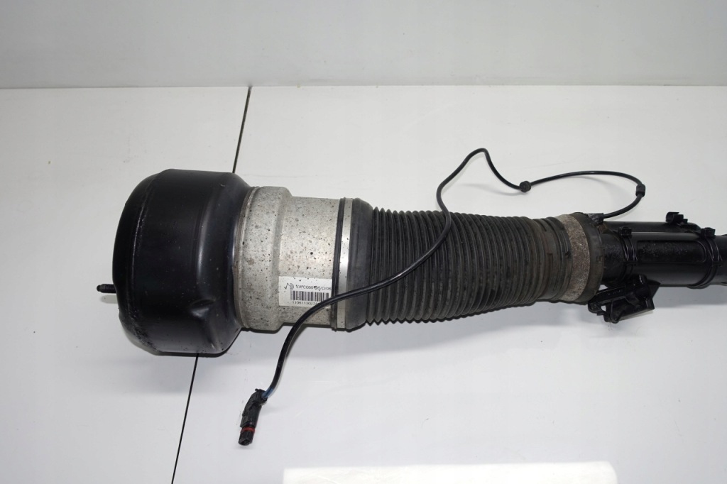 фото №6, Mercedes w221 амортизатор airmatic перед левый передний s-klasa