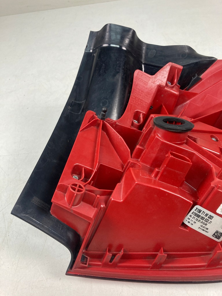 фото №11, Лампа левая задняя mercedes gla x156