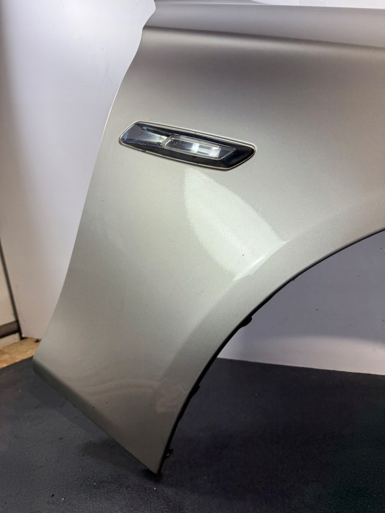 Купить Крыло  передний перед правый  bmw 5 f10 f11 хороший a72 a72/7