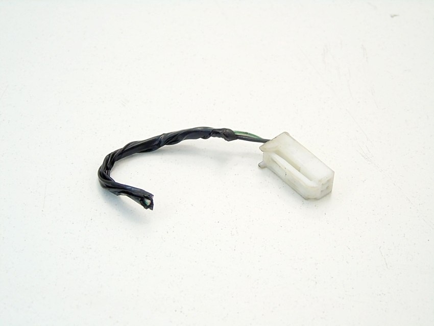 фото №1, Штекер колодка toyota avensis t25 corolla yaris verso rav 4 celica