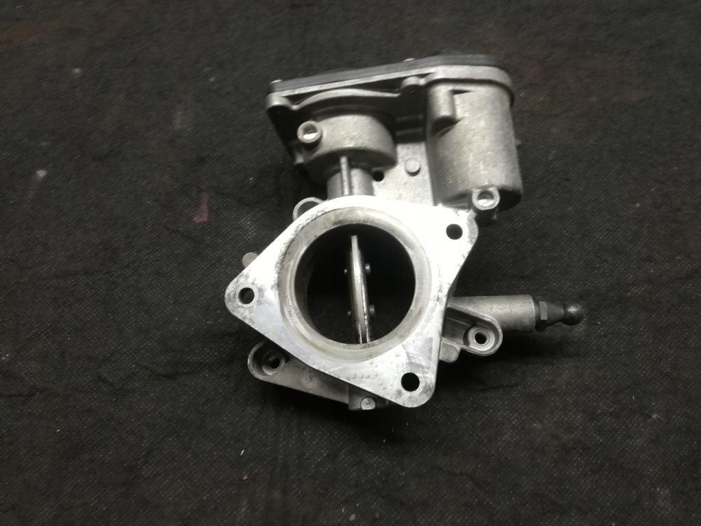 Opel insignis 2,0 cdti дроссельная заслонка Оригинал