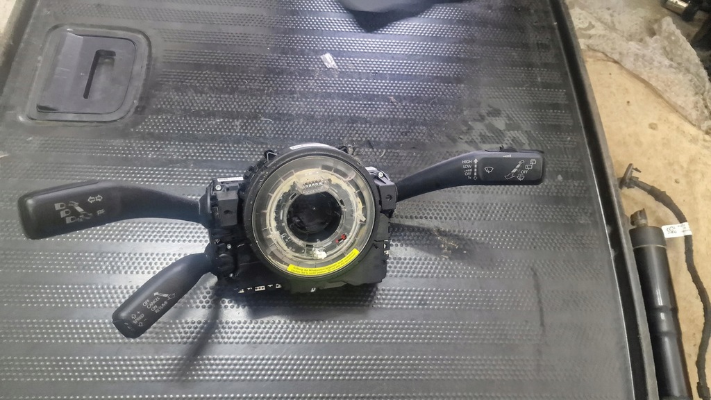 фото №1, Перемикач комбінований стрічка touareg 7p lift 4h0953568p 7p6953502