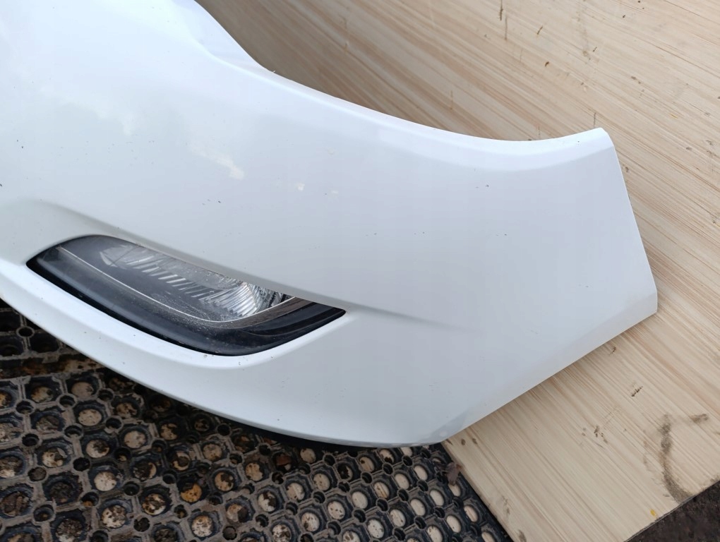 фото №9, Opel astra j бампер перед протитуманна фара y40r