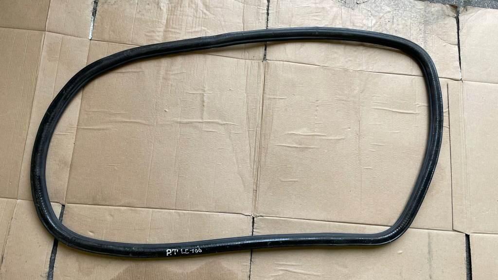 фото №1, Прокладка двері правий задня права задня toyota land cruiser 100