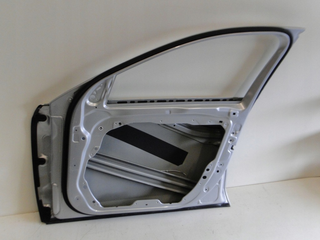 Купити Mercedes двері передні праве a2137200205 e klasa 213 775