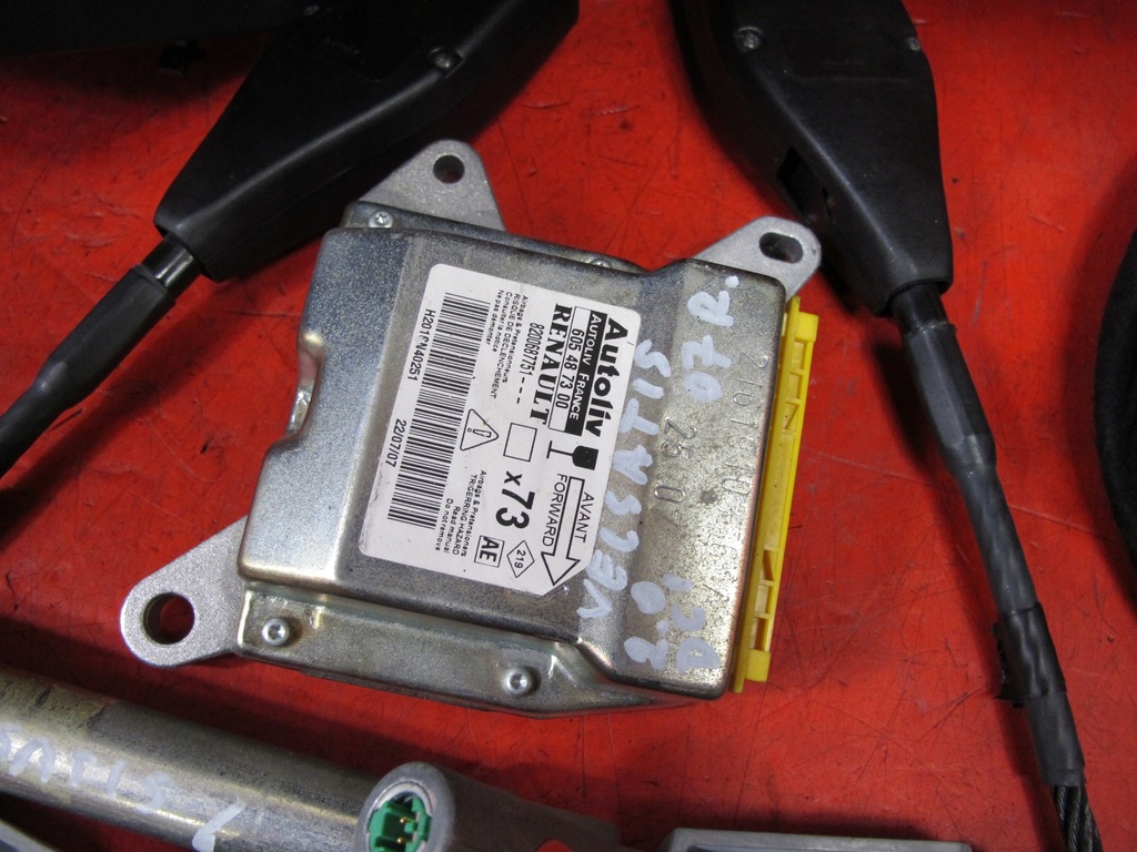 фото №7, Renault vel satis приборная панель подушка безопасности консоль ремни