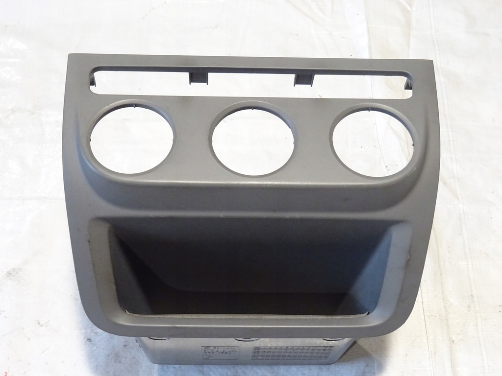 фото №1, Рамка панель обдув vw golf v + plus 5m0819422a