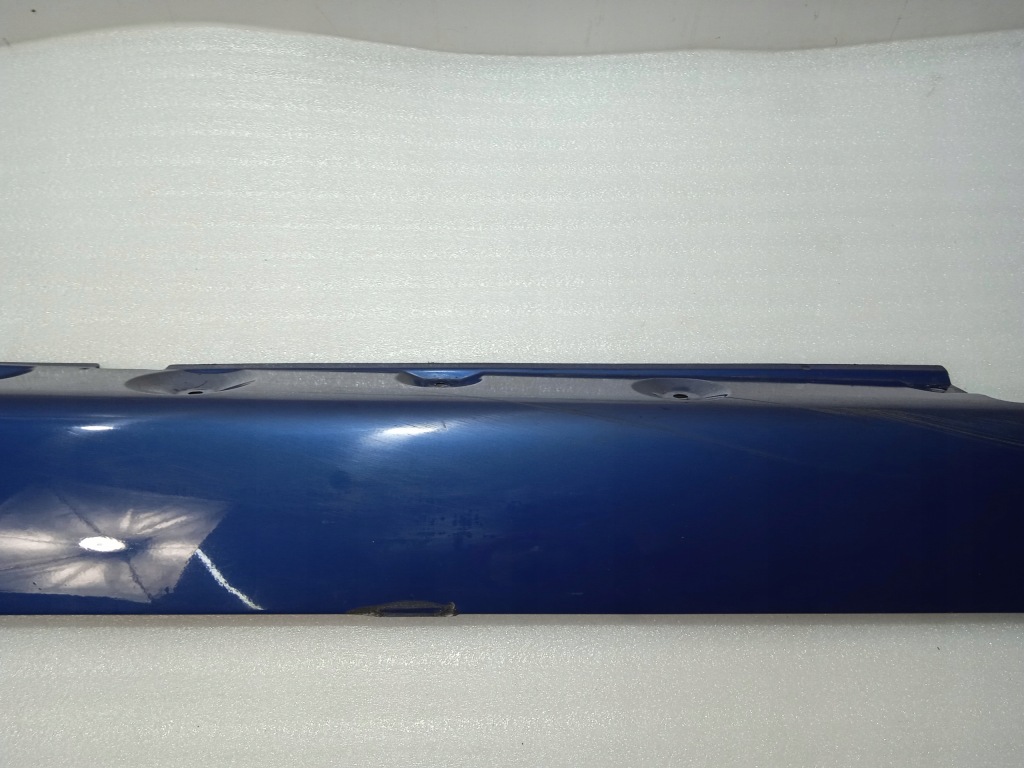 Bmw 3 e46 compact молдинг поріг ліва 8253591 в Україні