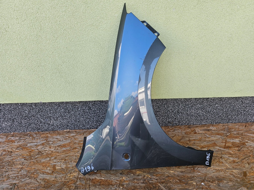 фото №2, Skoda rapid крыло правый оригинал przed lift