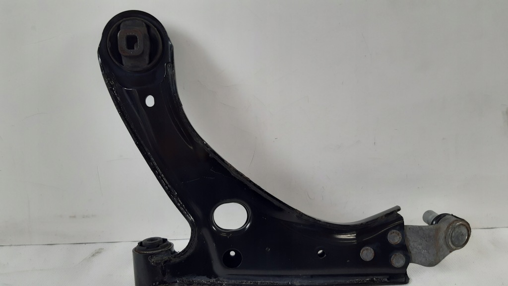 фото №7, Volvo xc40 важіль правий перед 32221154