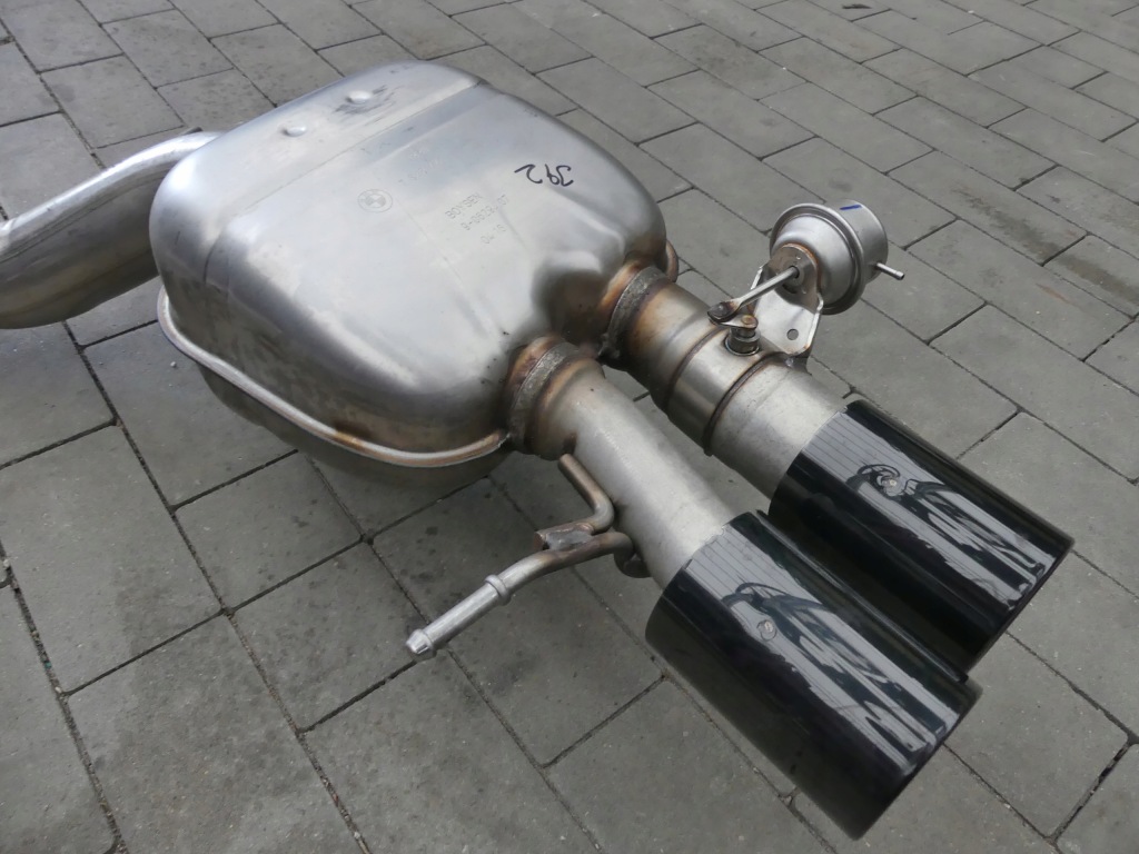 Bmw 5 f10 m5 гаситель выхлоп чёрные насадки оригинал новый! Киев