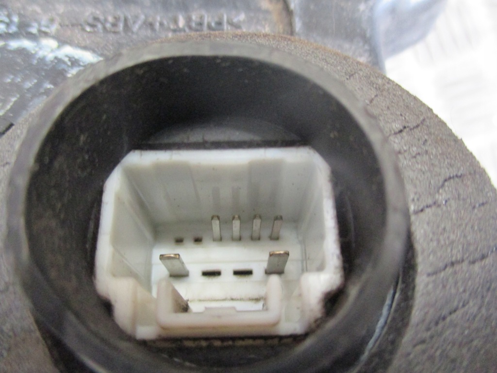 фото №10, Замок левый перед toyota avensis t25 03-06